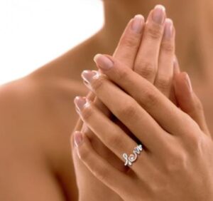 Love Heart Diamond Ring SI1 H 0.02 Ct Round Cut Valantine Gift 14K Solid Yellow Gold Authenticate Certificate