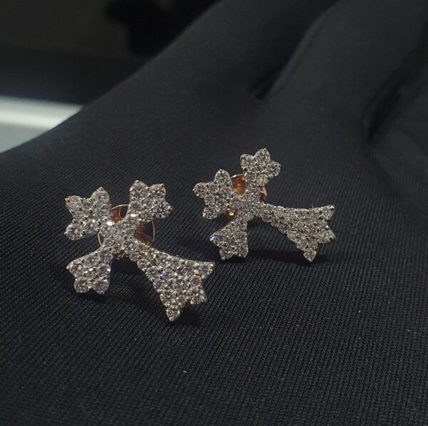 Beautiful Cross Earring Made in 10 / 14 KT Gold Embellished With Shinny Moissanite Diamonds For The Birthday Gift To Her