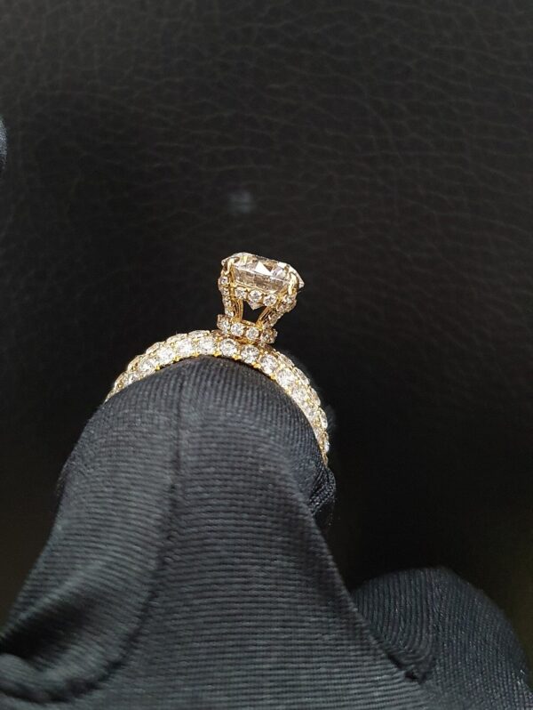 Round Solitaire Ring Made in 10 / 14 k Gold Studded with VVS Colorless Moissanite Diamond, Solitaire Diamond of 2 CT & total Weight 2.00 CT