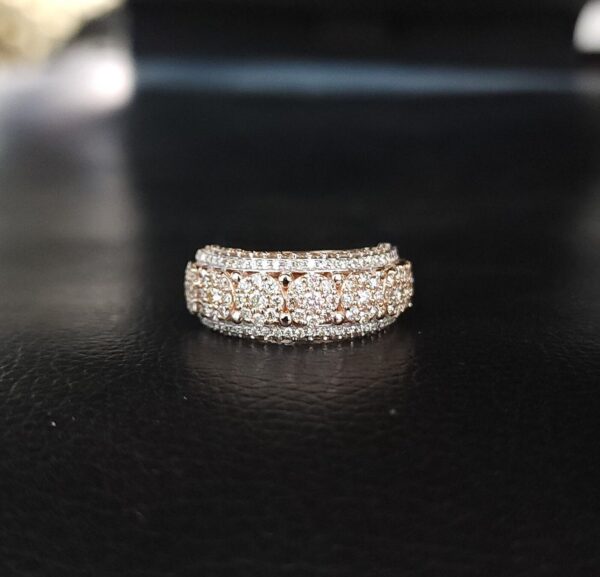 Beautiful Flower Ring Made in 14k Gold Studded with VS F Color Certified Lab Grown Diamond, Round Cut Diamond, Woman Ring, Gift Ring