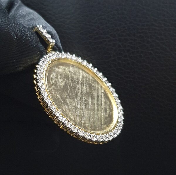 Iced Out Photo Pendant With Illusion Setting Made in 14 KT Gold & 10 KT Gold Embellished With Shinny Moissanite Stone For The Memorial Gift