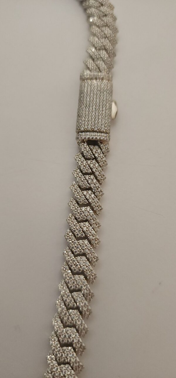 Iced Out 10 mm Miami Cuban Link Chain Made In 925 Sterling Silver Embellished with Shinny Moissanite Diamonds For The Birthday Gift
