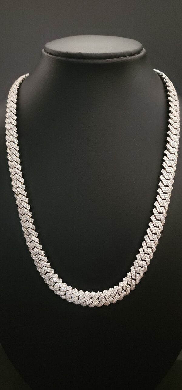 Iced Out 10 mm Miami Cuban Link Chain Made In 925 Sterling Silver Embellished with Shinny Moissanite Diamonds For The Birthday Gift