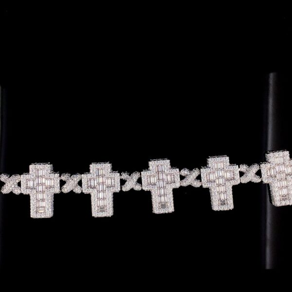 Infinity Link Bracelet 8" Long Made In 925 Sterling Silver Embellished With Shinny Moissanite Diamonds For The Anniversary And Birthday Gift