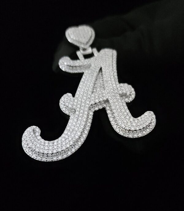 Iced Out Initial Letter Pendant Made In 10/14/18 KT Gold Studded With Shinny Moissanite Diamond For The Birthday Gift Unisex Pendant