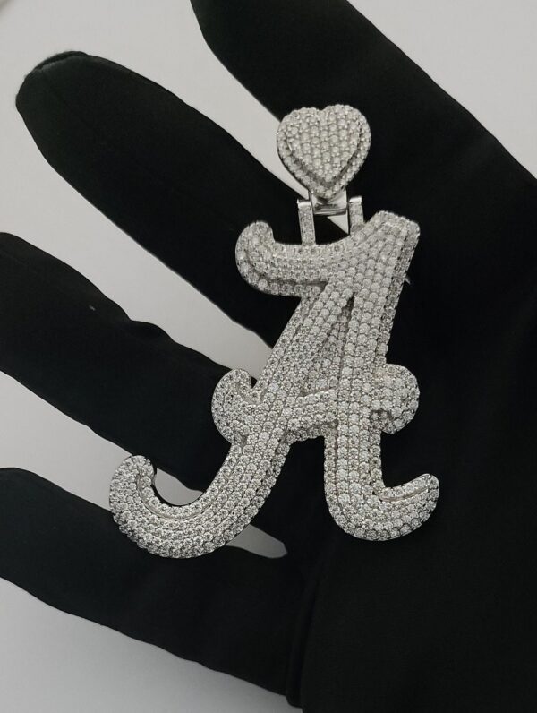 Iced Out Initial Letter Pendant Made In 10/14/18 KT Gold Studded With Shinny Moissanite Diamond For The Birthday Gift Unisex Pendant