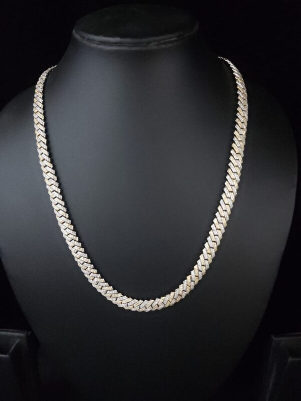Iced Out 8 mm Miami Cuban Link Chain Made In 925 Sterling Silver Embellished With Shinny Moissanite Diamonds Available In Different Inches