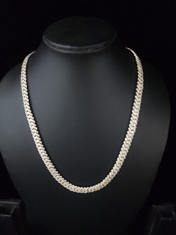 Iced Out 8 mm Miami Cuban Link Chain Made In 925 Sterling Silver Embellished With Shinny Moissanite Diamonds Available In Different Inches