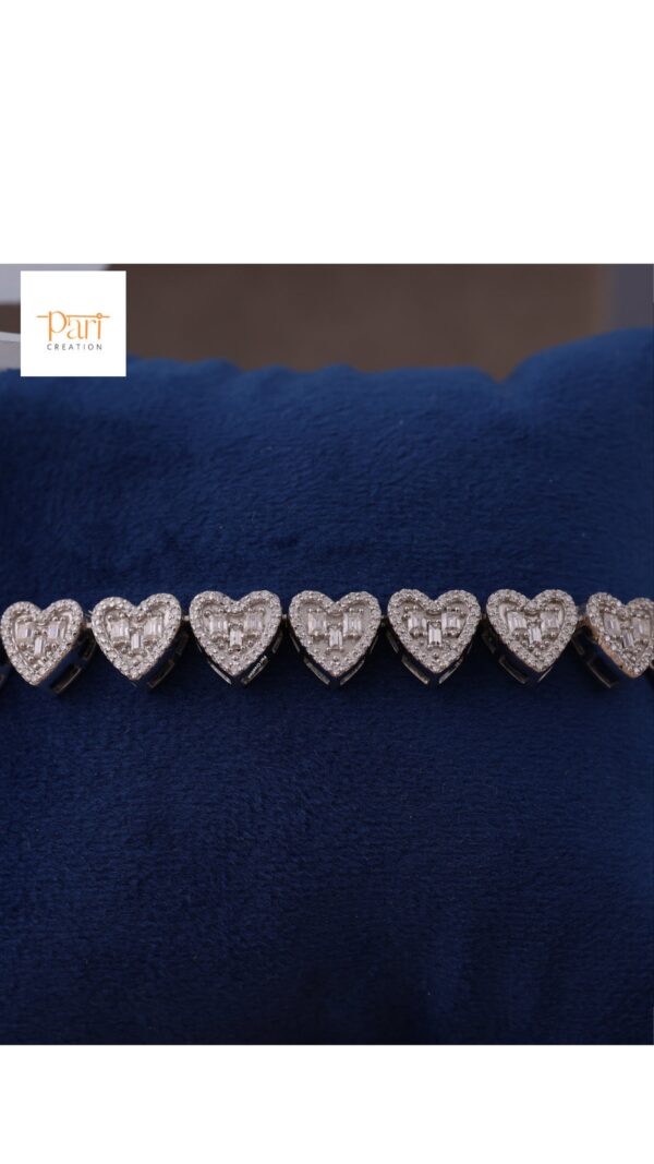 Ethereal Love Golden Heart Link Bracelet With 14 KT / 10 KT Gold And Shinny Moissanite Diamond For The Special One As An Anniversary Gift