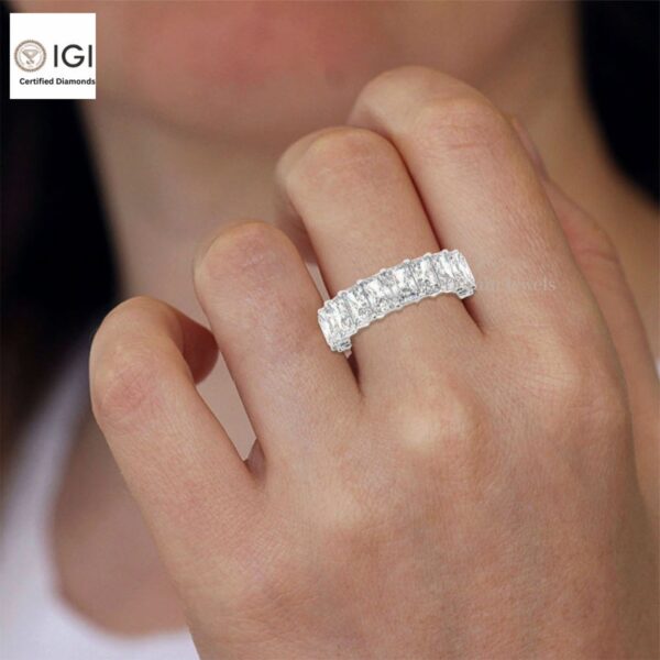 Eternity Band Ring with Emerald Cut VVS Quality Certified Lab Diamonds in 18kt Gold, Engagement Ring, Custom Ring, Handmade Jewelry