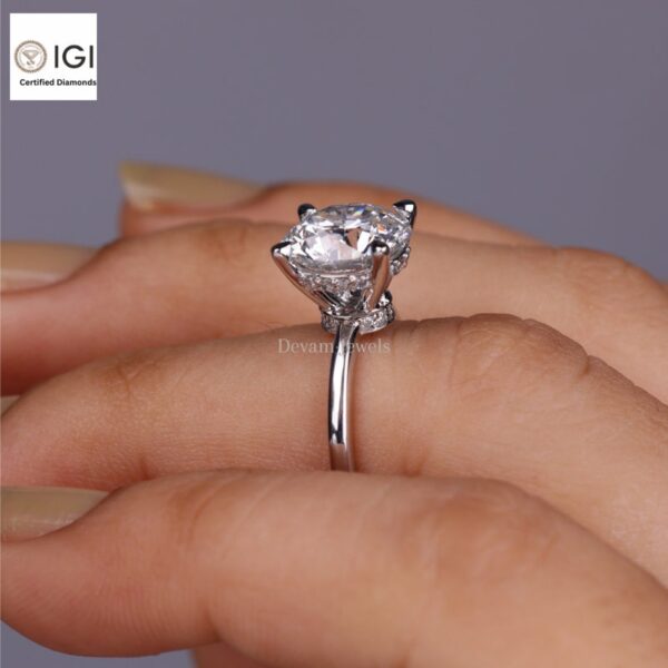 3 Ct Round Cut Solitaire Women's Ring With Invisible Halo in 18kt Gold Studded With VVS Lab Grown Diamond, Engagement Wedding Ring, Gift