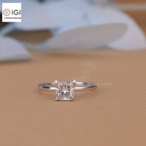 Princess Cut Solitaire Women's Ring in 18kt Gold Studded With VVS Lab Grown Diamond, Custom Engagement Wedding Ring, Certified Ring, Gift
