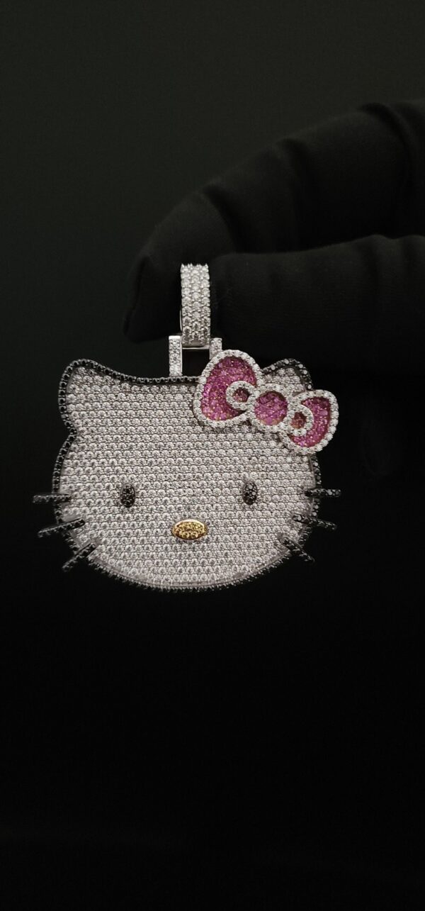 Adorable Iced Out Kitty Pendants Made In 925 Sterling Silver Embellished With Shinny Moissanite Diamonds For The Gift To Cat Lovers