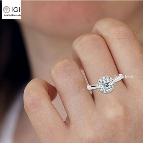 Solitaire Women's Engagement Wedding Ring Made in 18kt Gold Studded With VVS Lab Grown Diamonds, Gift, Luxury Jewelry, Custom Ring, Gift