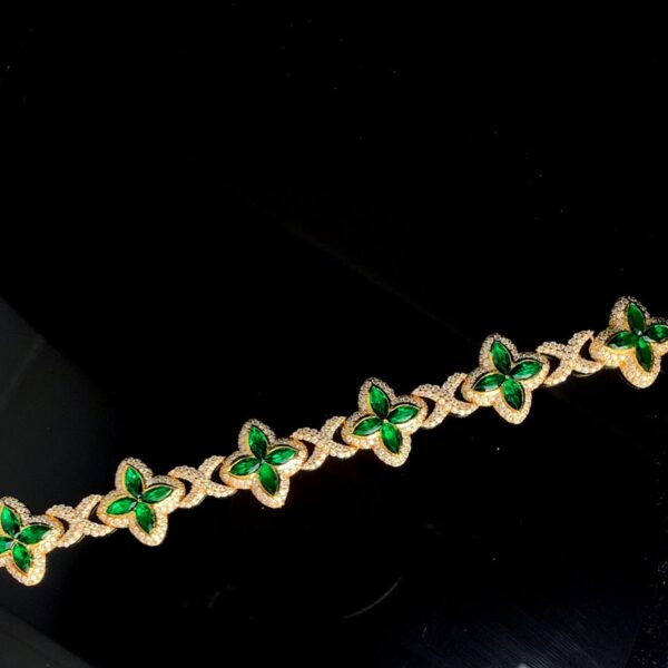 Flower Style Infinity Link Bracelet Made In 14 / 10 KT Gold Embellished With Shinny Moissanite Diamond For Anniversary Gift To A Special One