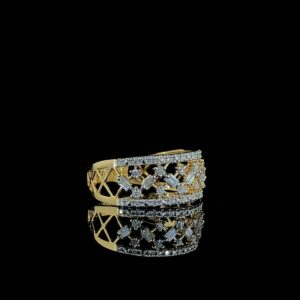 Unique Style Gold Ring Made 18 / 14 / 10 KT Gold Embellished With Shinny Moissanite / Baguettes Diamonds For Birthday And Anniversary Gift