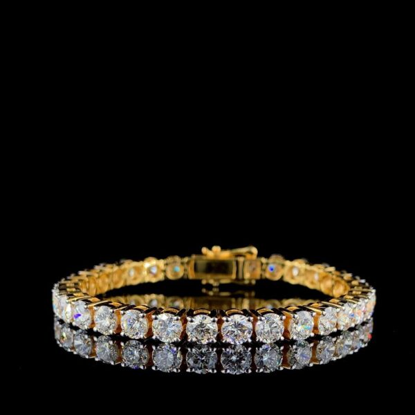 Iced Out 5 MM Round Tennis Bracelet Made In 10 KT Gold Embellished With Shinny Moissanite Diamond For Birthday And Anniversary Gift For Her