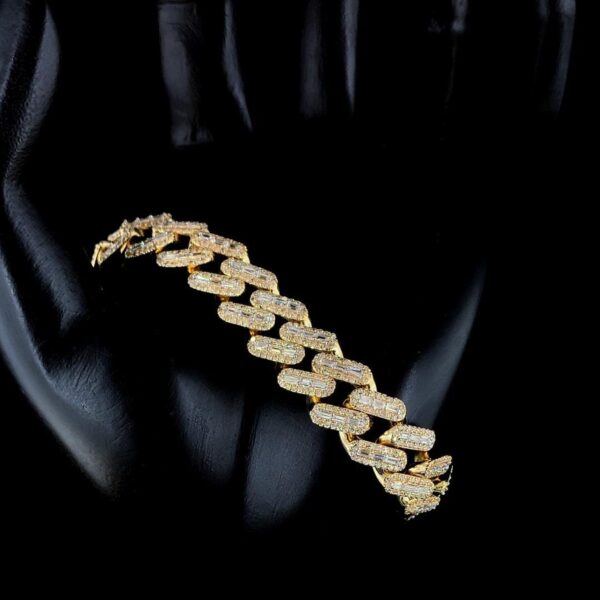 Iced Out Cuban Unisex Bracelet Made In 14 / 10 KT Gold Embellished With Shinny Moissanite Diamonds For The Birthday And Anniversary Gift