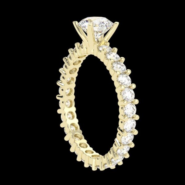 Beautiful Round Diamond Ring Made In 18 / 14 / 10KT Gold Embellished With Certified Lab Diamond For The Wedding And Anniversary Gift For Her