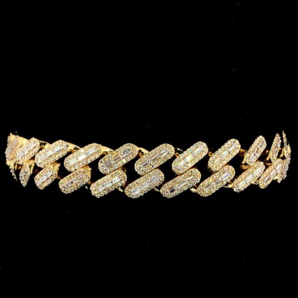 Iced Out Cuban Unisex Bracelet Made In 14 / 10 KT Gold Embellished With Shinny Moissanite Diamonds For The Birthday And Anniversary Gift