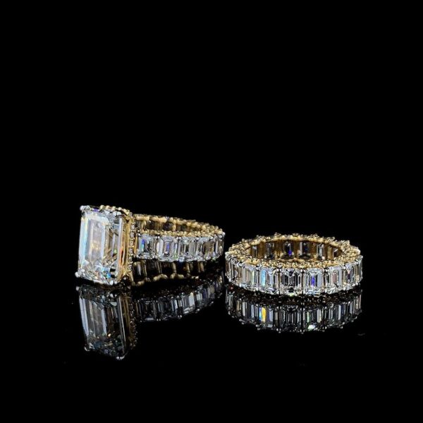 Iced Out Emerald Ring And Band Combo Made In 18 / 14 / 10 KT Gold Studded With Shinny Moissanite Diamonds For Birthday And Anniversary Gift