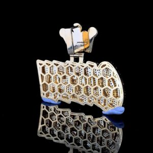 Iced Out Queen Pendant Made In 18 / 14 / 10 KT Gold Embellished With Shinny Diamonds For The Birthday And Anniversary Gift For Her