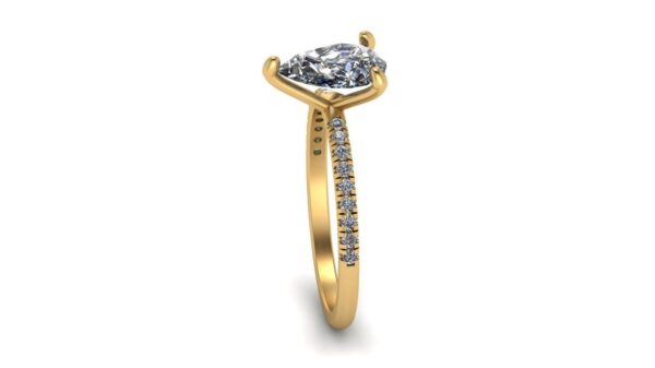 Pear Solitaire Beautiful Ring Made In 18 / 14 / 10 KT Gold Studded With Certified Lab Diamonds For The Wedding And Anniversary Gift For Her