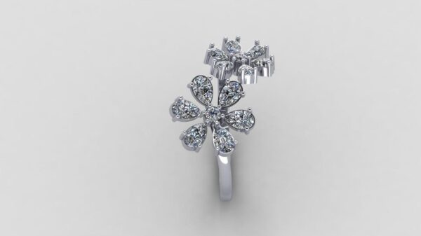 Beautiful Flower Round Diamond Ring Made In 18 / 14 / 10 KT Gold Studded With Certified Lab Diamonds For The Birthday And Anniversary Gift