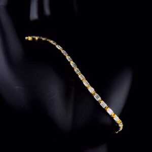 Elegant Emerald-Cut Diamond Tennis Bracelet Made In 18/14/10KT Gold Embellished With Certified Lab Diamond For The Birthday And Wedding Gift