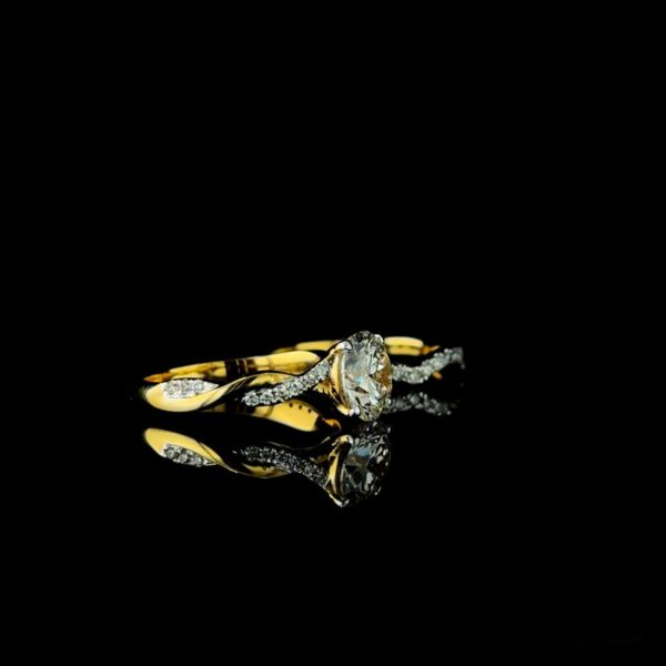 IcedOut Beautiful 1.5 Round Diamond Ring Set Made In 18/14/10 KT Gold Studded With Shinny Moissanite Diamond For The Wedding And Anniversary