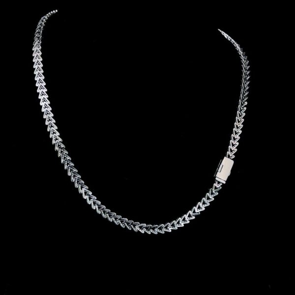 Iced Out Unisex V-Link Cuban Chain Made In 925 Sterling Silver Embellished With Shinny Moissanite Diamonds For The Birthday Gift