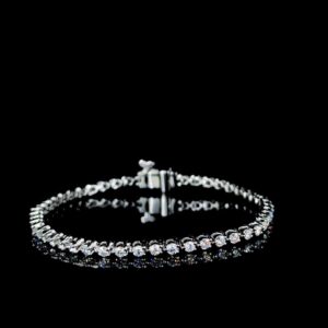 Luxury Round Lab Diamond Bracelet Made In 18 / 14 / 10 KT Gold Embellished With Certified Diamonds For The Birthday And Anniversary Gift