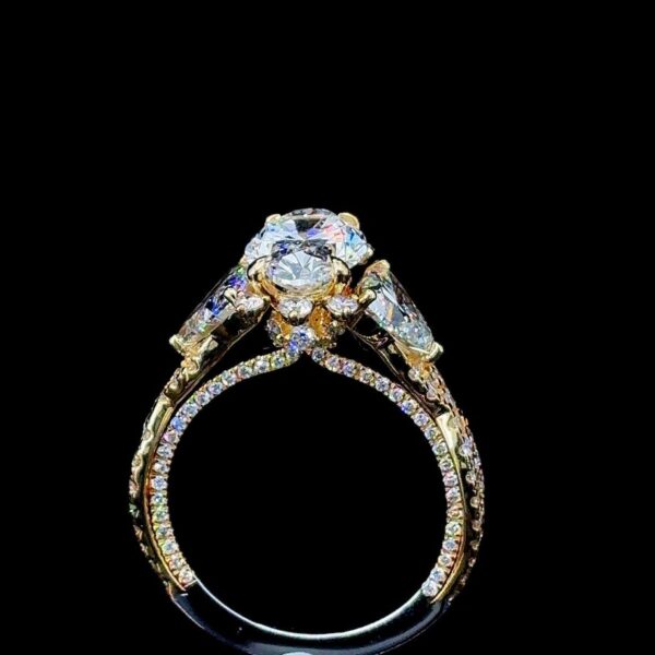 Luxury Oval Cut Diamond Cluster Iced Out Ring Made In 18/14/10 KT Gold Embellished With Shinny Moissanite Diamonds For The Anniversary Gift