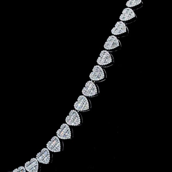 Luxury Heart Shaped Iced Out Diamond Chain Made In 925 Sterling Silver Embellished With Shinny Moissanite Diamonds For The Birthday Gift