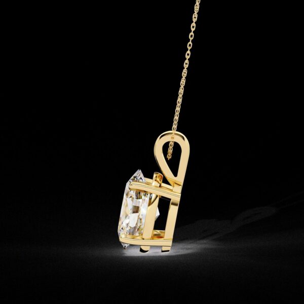 Elegant Oval Cut Solitaire Pendant Made In 18 / 14 / 10 KT Gold Embellished With Certified Lab Diamonds For Anniversary And Birthday Gift