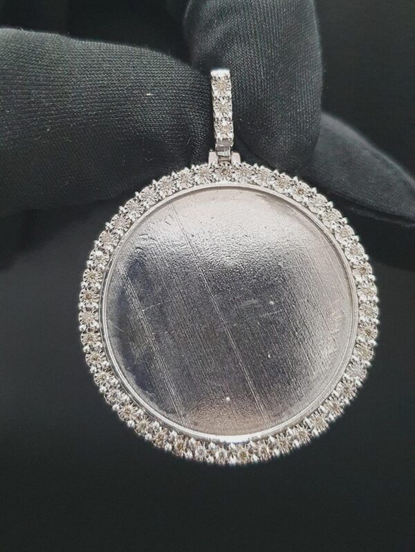 Iced Out Photo Pendant With Illusion Setting Made in 14 KT Gold & 10 KT Gold Embellished With Shinny Moissanite Stone For The Memorial Gift