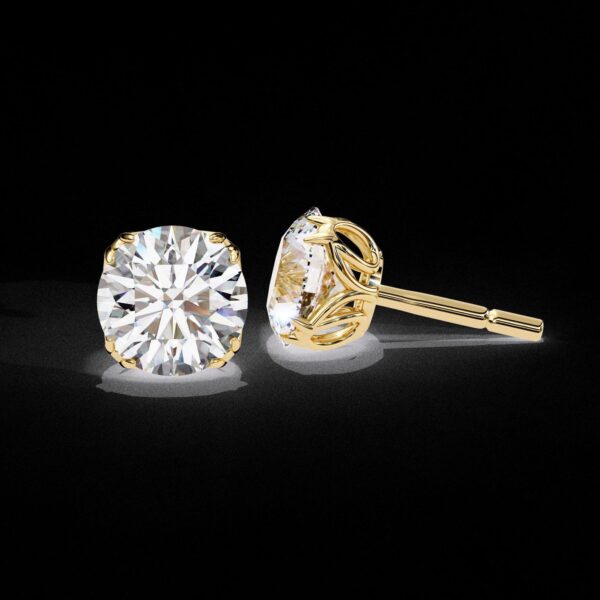 Classic Round Diamond Stud Earrings Made In 18 / 14 / 10 KT Gold Studded With Certified Lab Diamond For The Anniversary And Wedding Gift